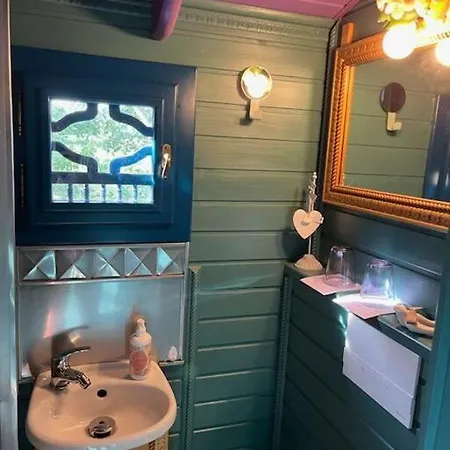 Roulotte, Pleine De Charme